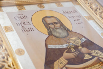 Икона с частицей мощей Алексия Бортсурманского привезена в Ульяновск
