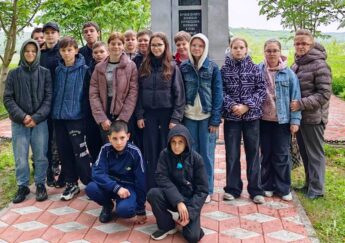 Первые экскурсии в зале Боевой Славы курмышского музея