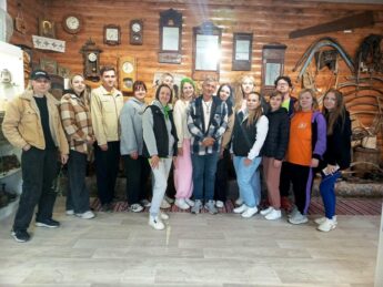 Сто человек за один день! Экскурсии для молодых педагогов