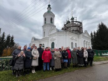 Курмыш и Бортсурманы продолжают принимать паломников