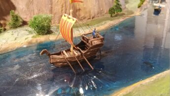 Макет старинного Курмыша наполняется жителями